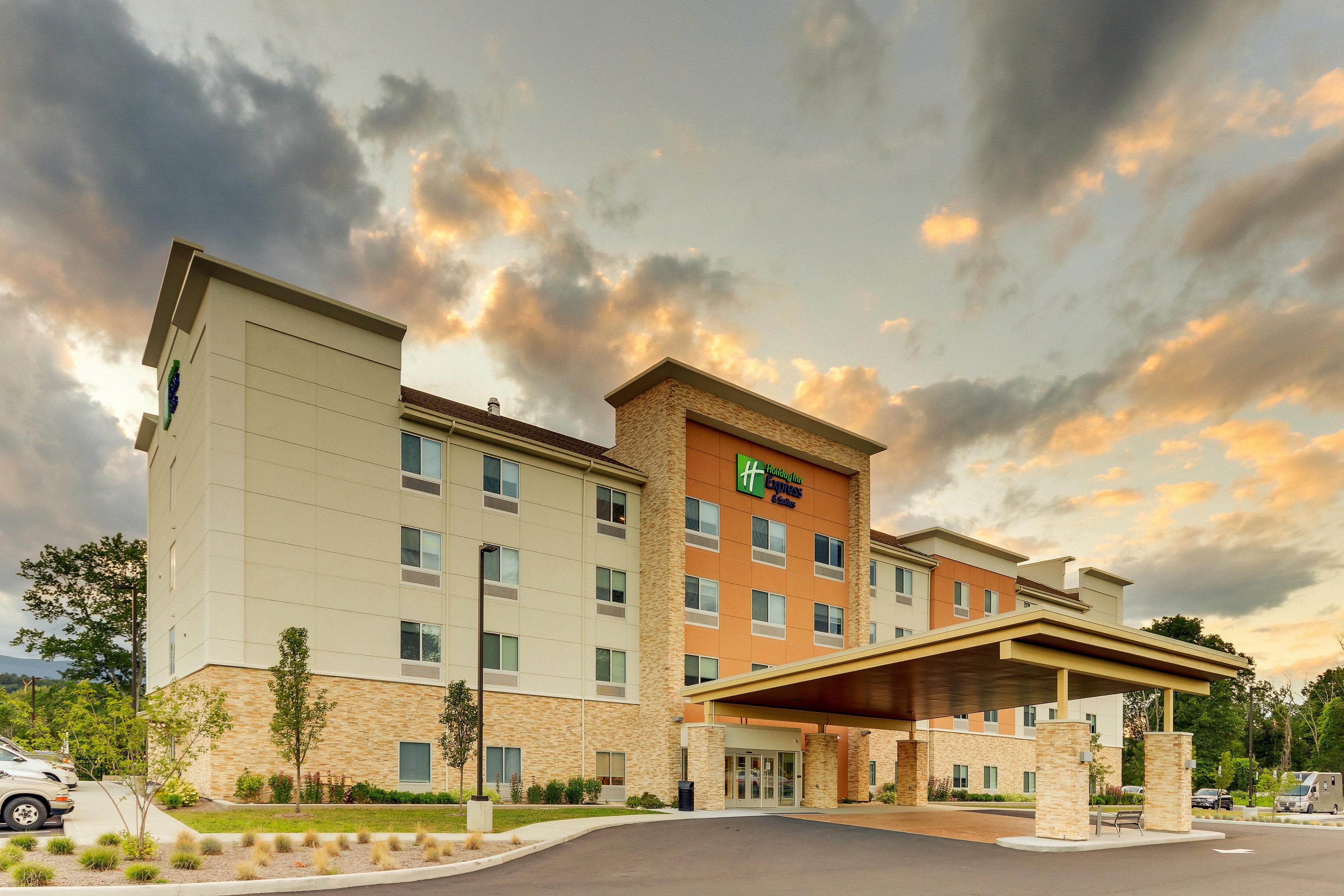 Holiday Inn Express & Suites - Saugerties - Hudson Valley By Ihg Exterior foto